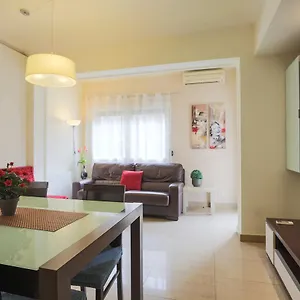 Apartamento Aparteasy - Family Sant Antoni, Barcelona